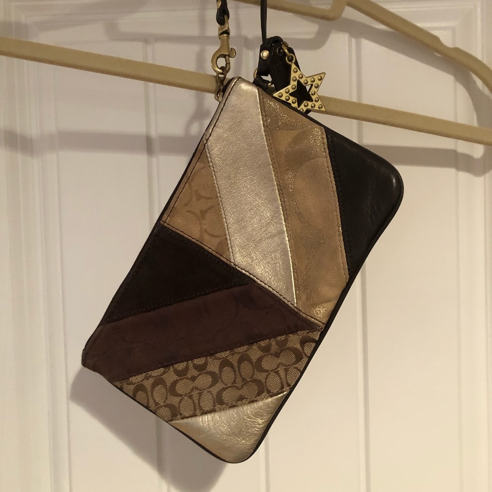 Coast Wrist Wallet/Clutch